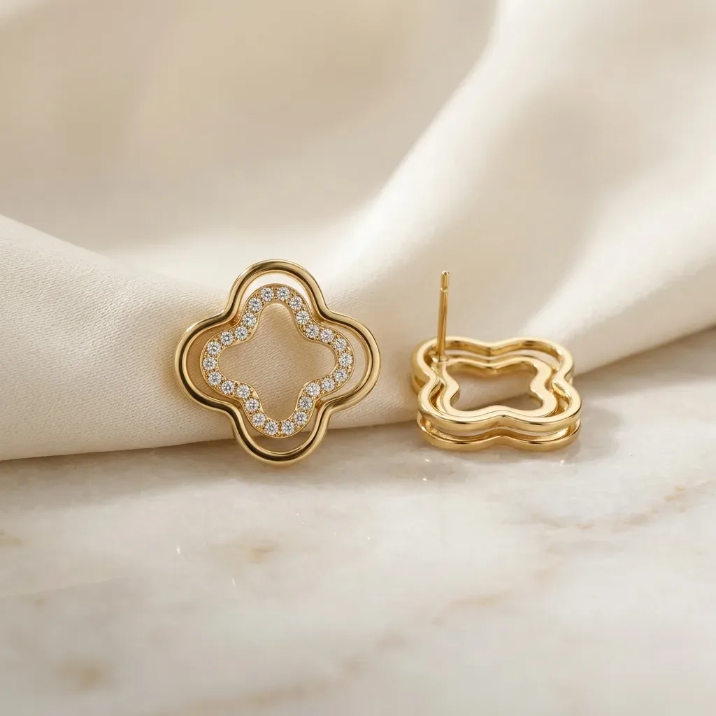 Gleam Clover Earrings - Image 2