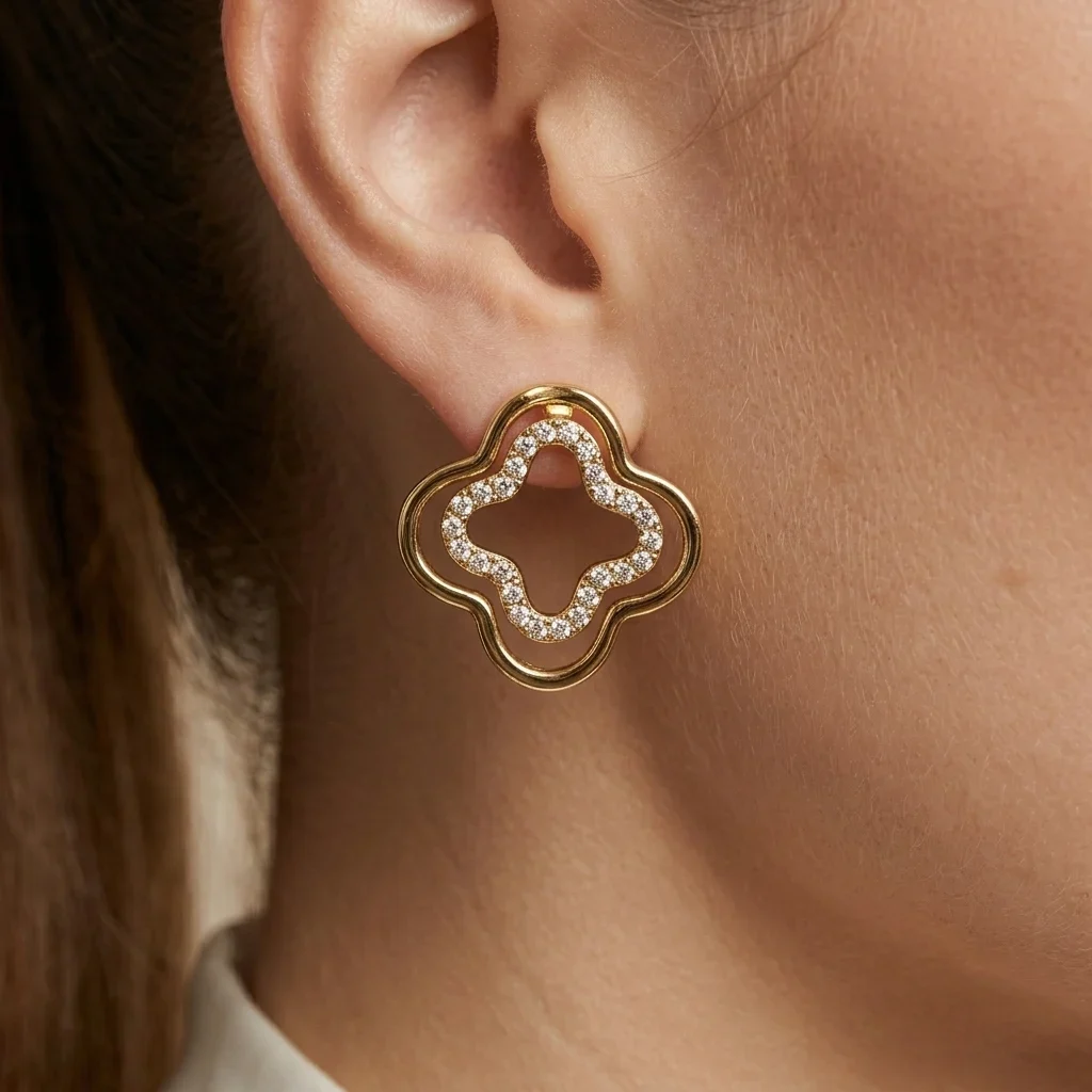 Gleam Clover Earrings
