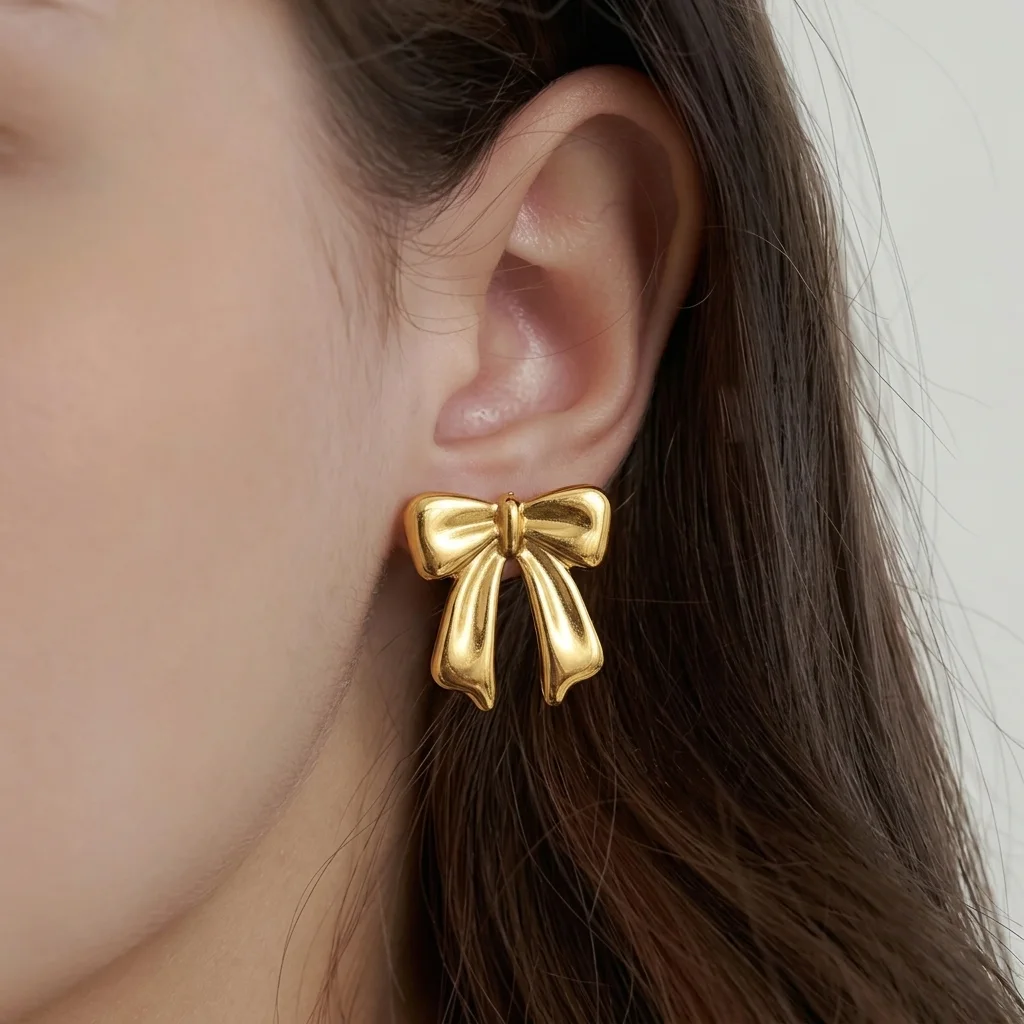 The Juliet Bow Studs