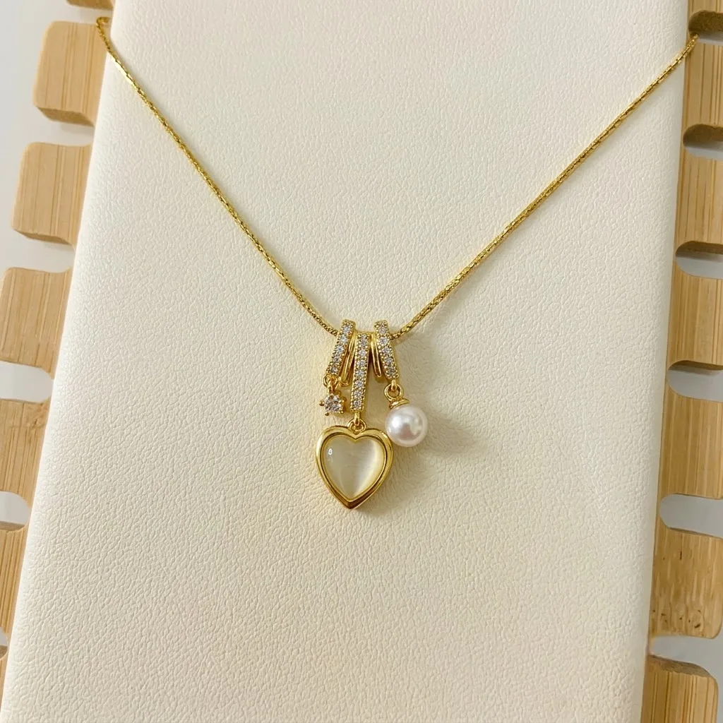 Amore Pearl Heart Pendant