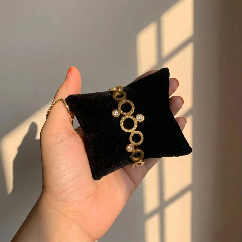 Roman Numeral Crystal Circle Gold Bracelet