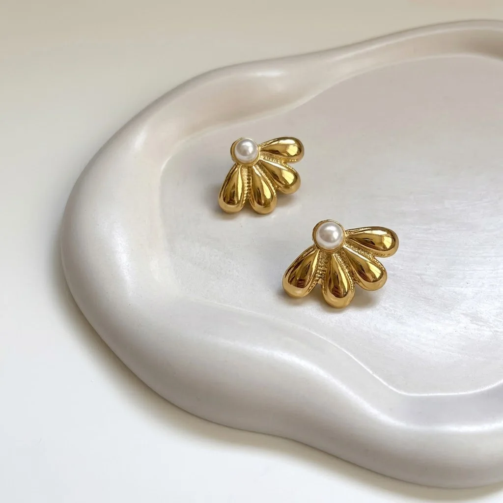 Pearl Stud Earrings