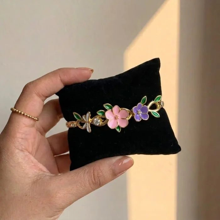 Blossom & Vine Enamel Floral Bangle